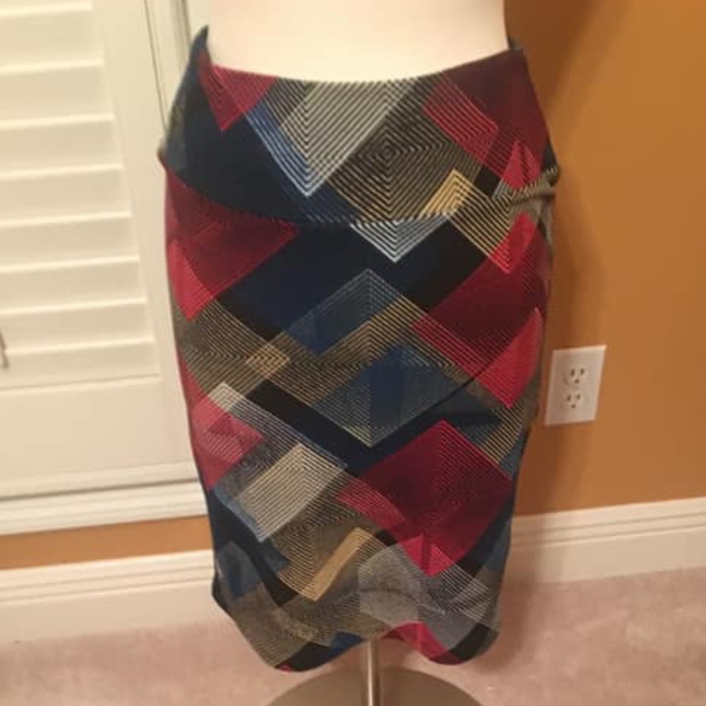 LuLaRoe Cassie
